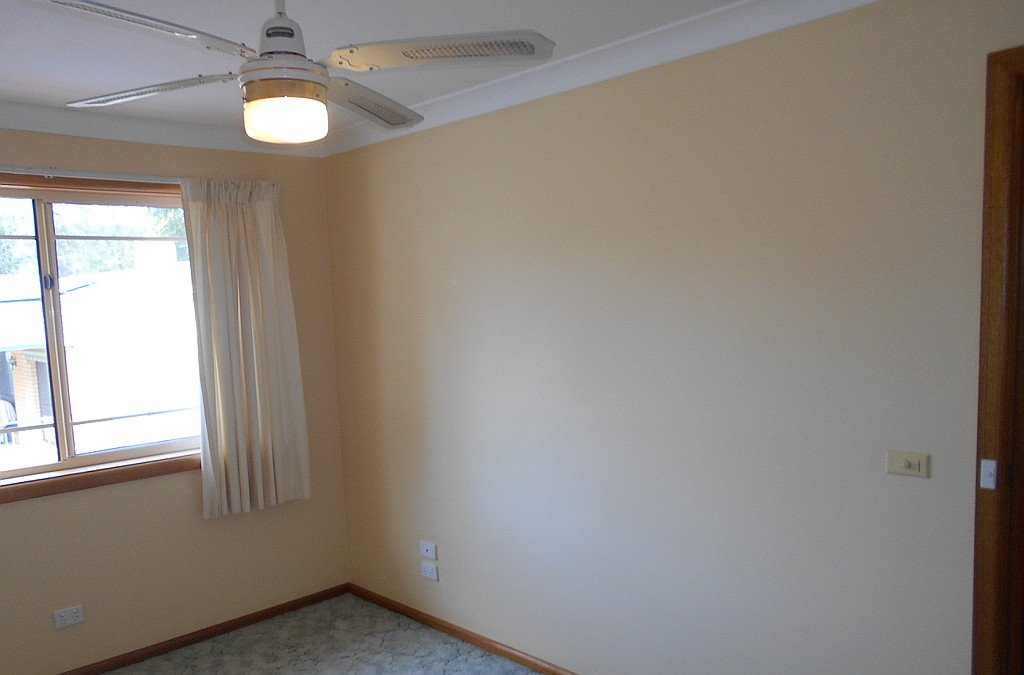 1/11 Blowering Road TUMUT 12