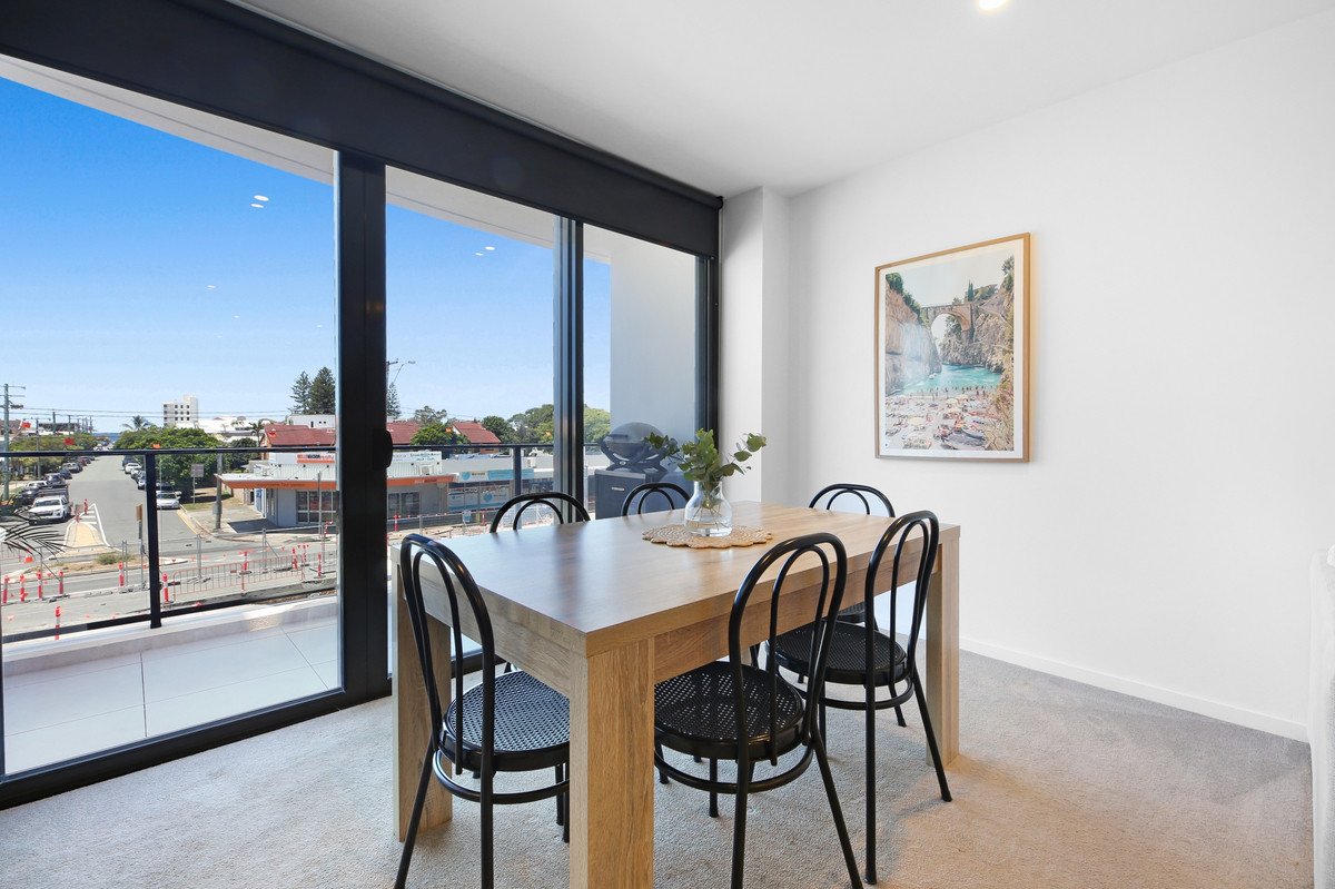 11/1 Bondi Avenue Mermaid Beach 12
