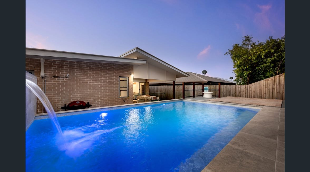 111 Brookside Circuit ORMEAU 3