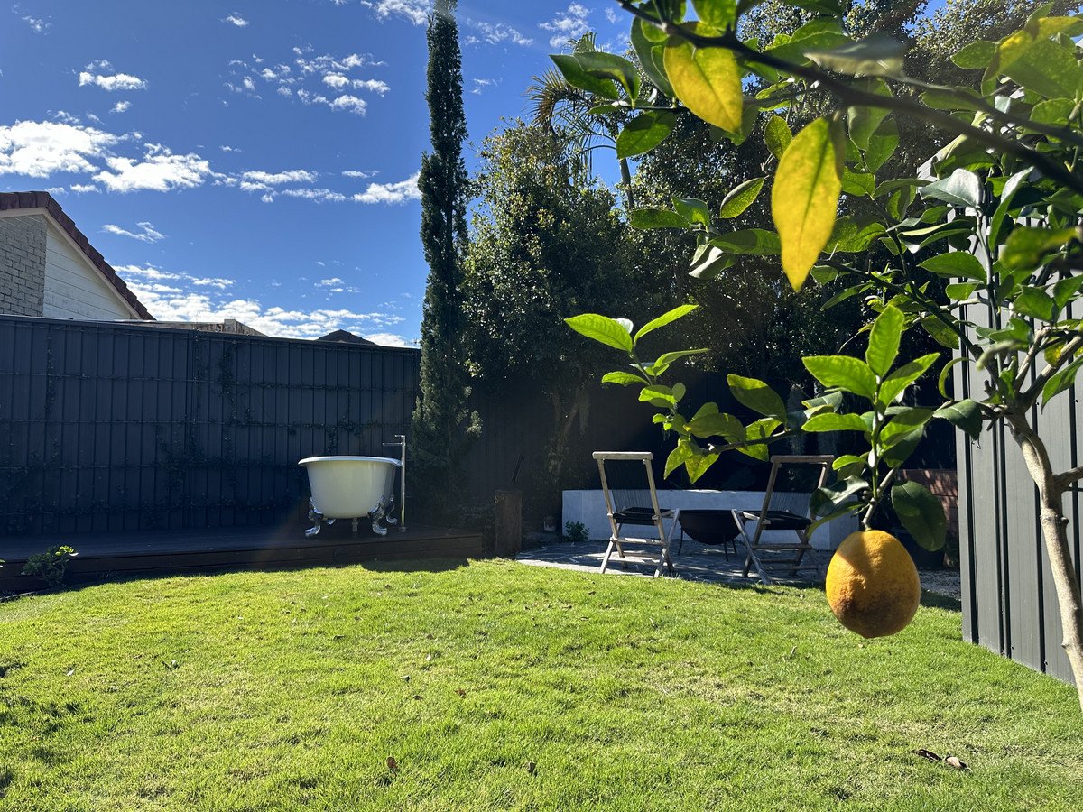 1/11 Carstens Court Currumbin Waters 14