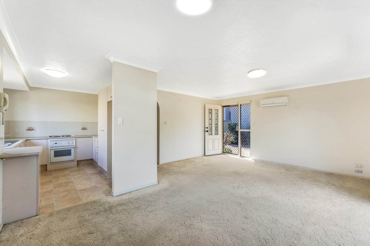 1/11 Cedar Court Burleigh Heads 4
