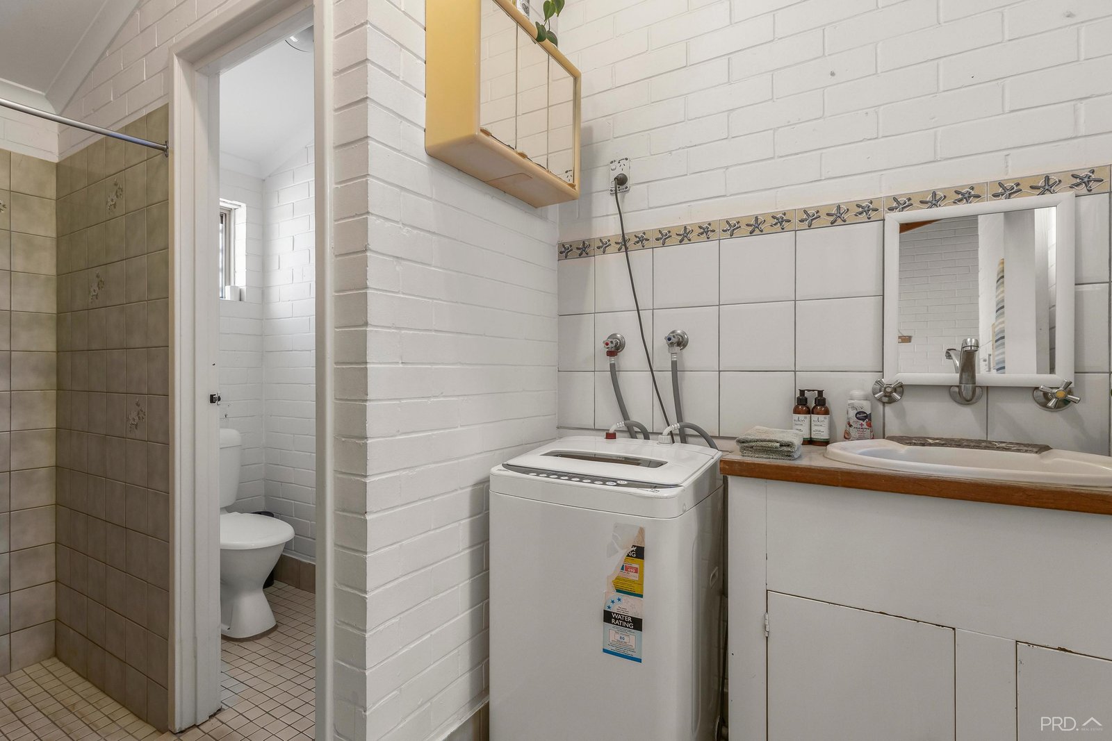 11/1 Charles Road CABLE BEACH 11