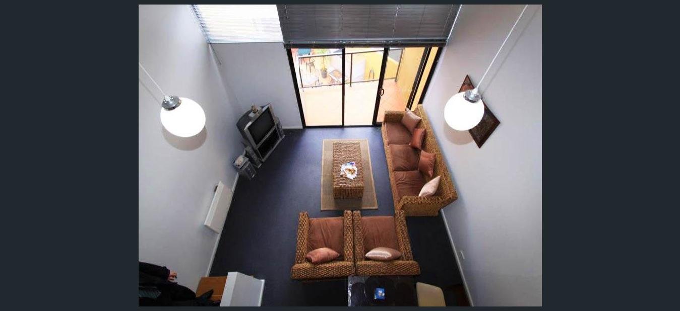 11/1 Creswells Row HOBART 5