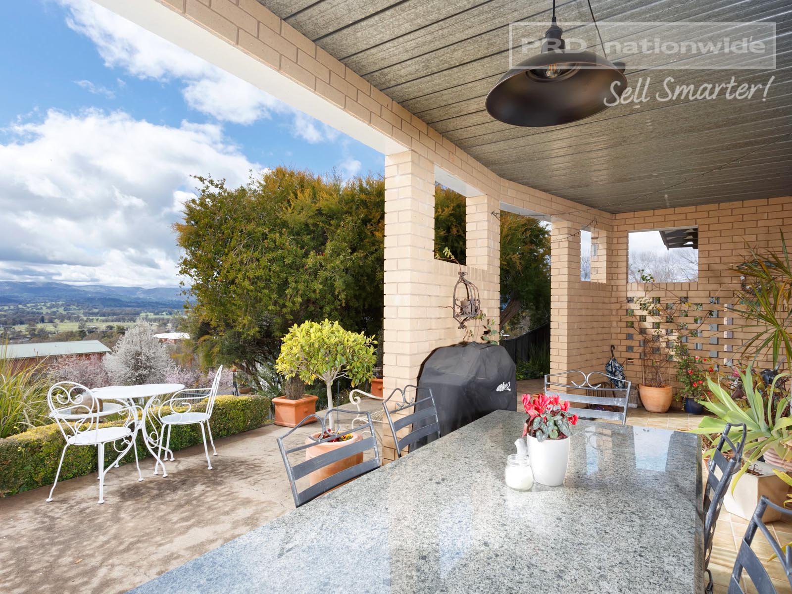 111 Dalhunty Street TUMUT 14