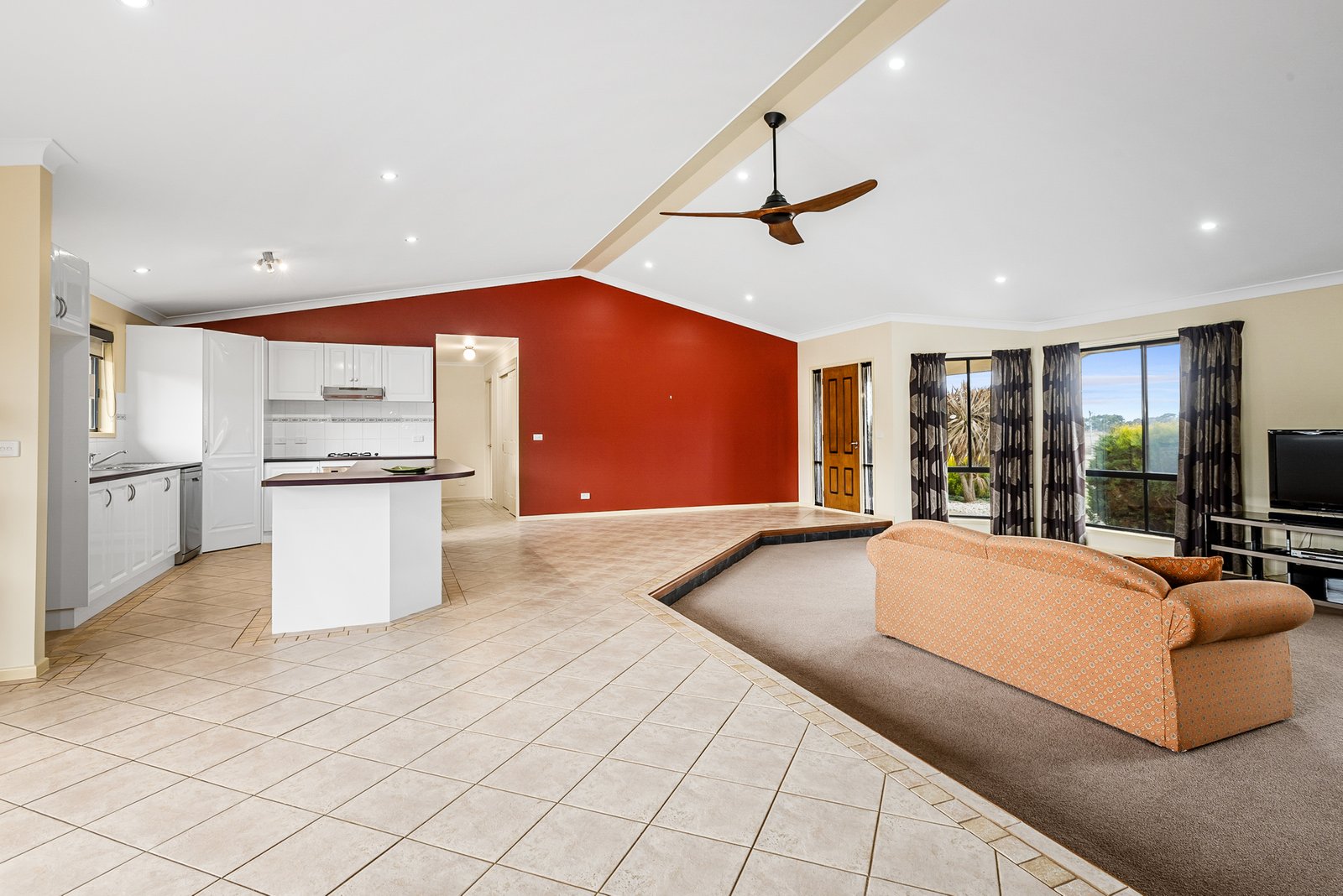 Real Estate and Property in 111 Deep Lead Lane, Kyneton, VIC