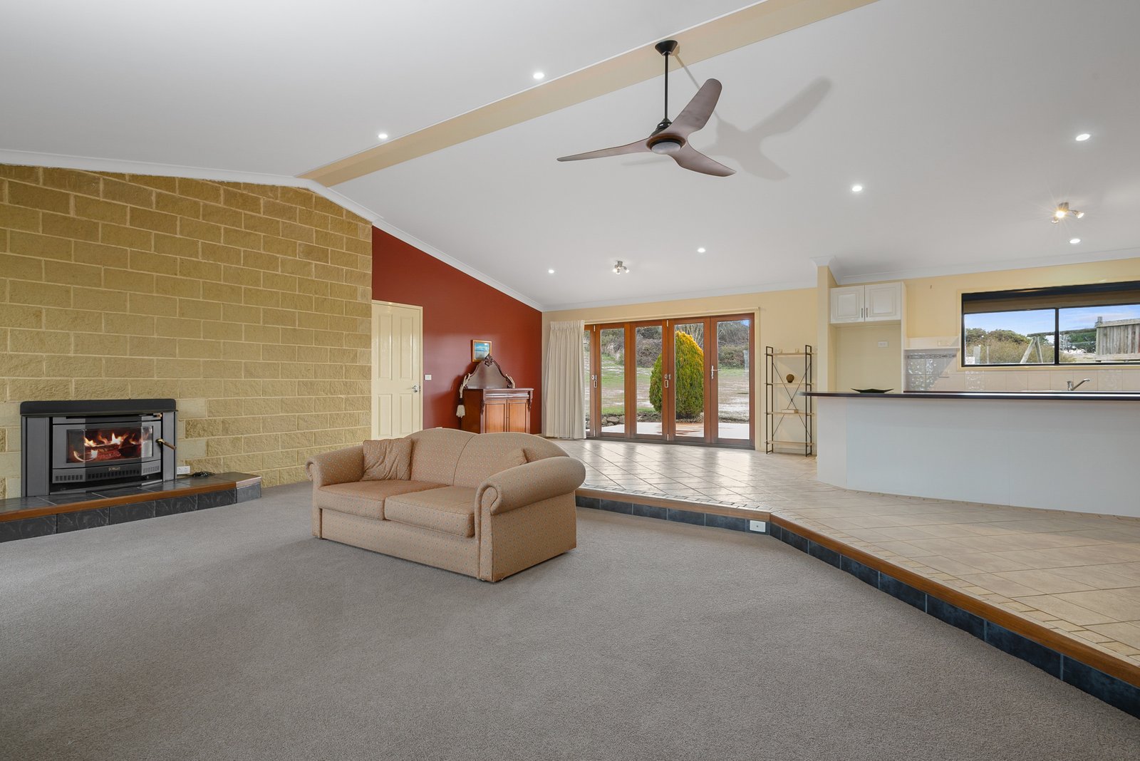 Real Estate and Property in 111 Deep Lead Lane, Kyneton, VIC