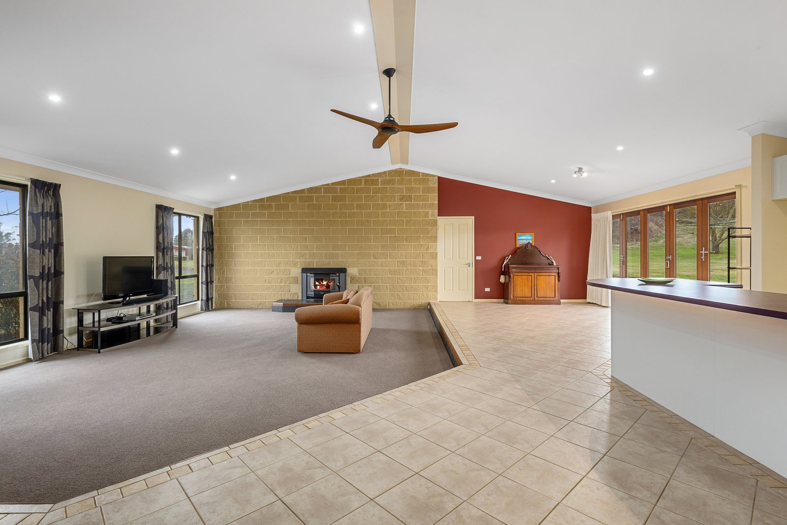 Real Estate and Property in 111 Deep Lead Lane, Kyneton, VIC