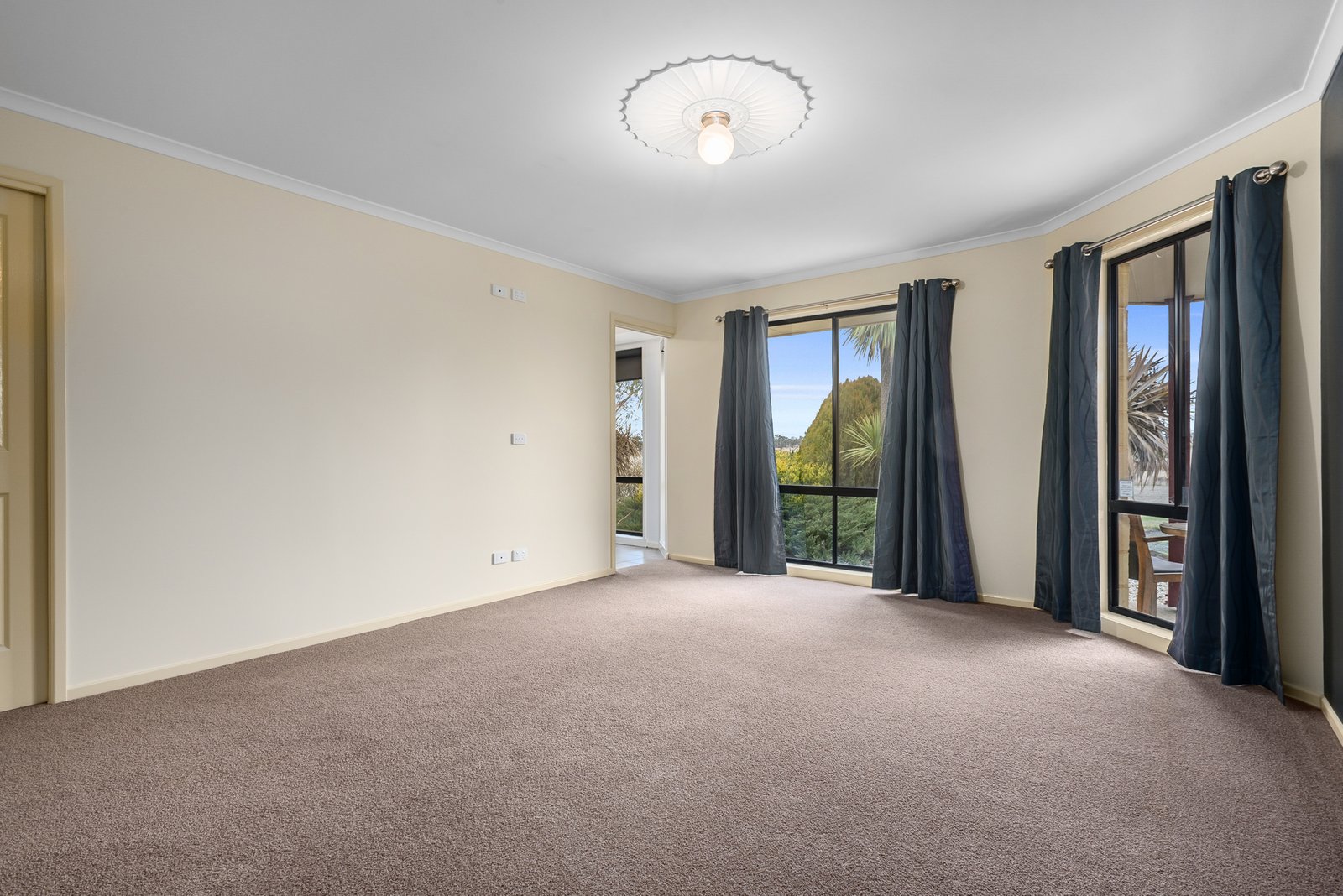 Real Estate and Property in 111 Deep Lead Lane, Kyneton, VIC