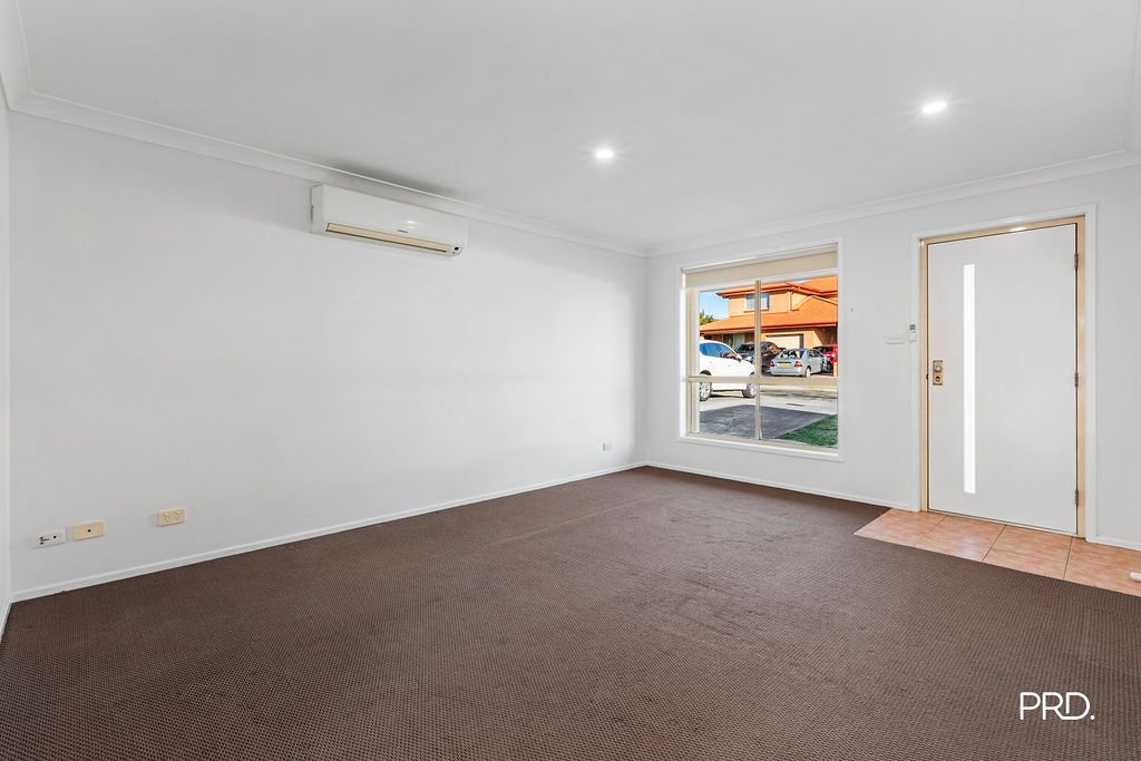 1/11 Edward Street KINGSWOOD 2