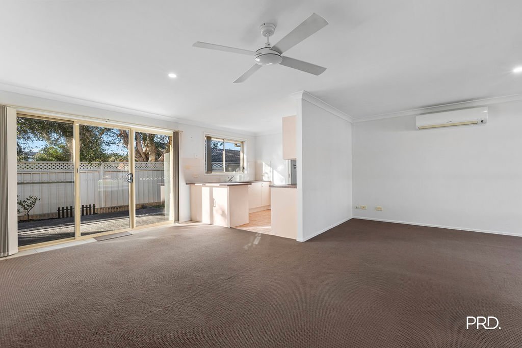 1/11 Edward Street KINGSWOOD 4