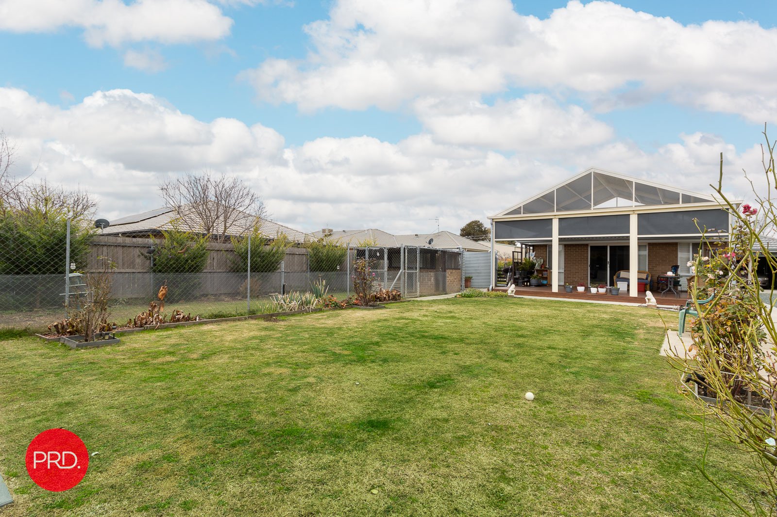 111 Ellendon Street BUNGENDORE 16