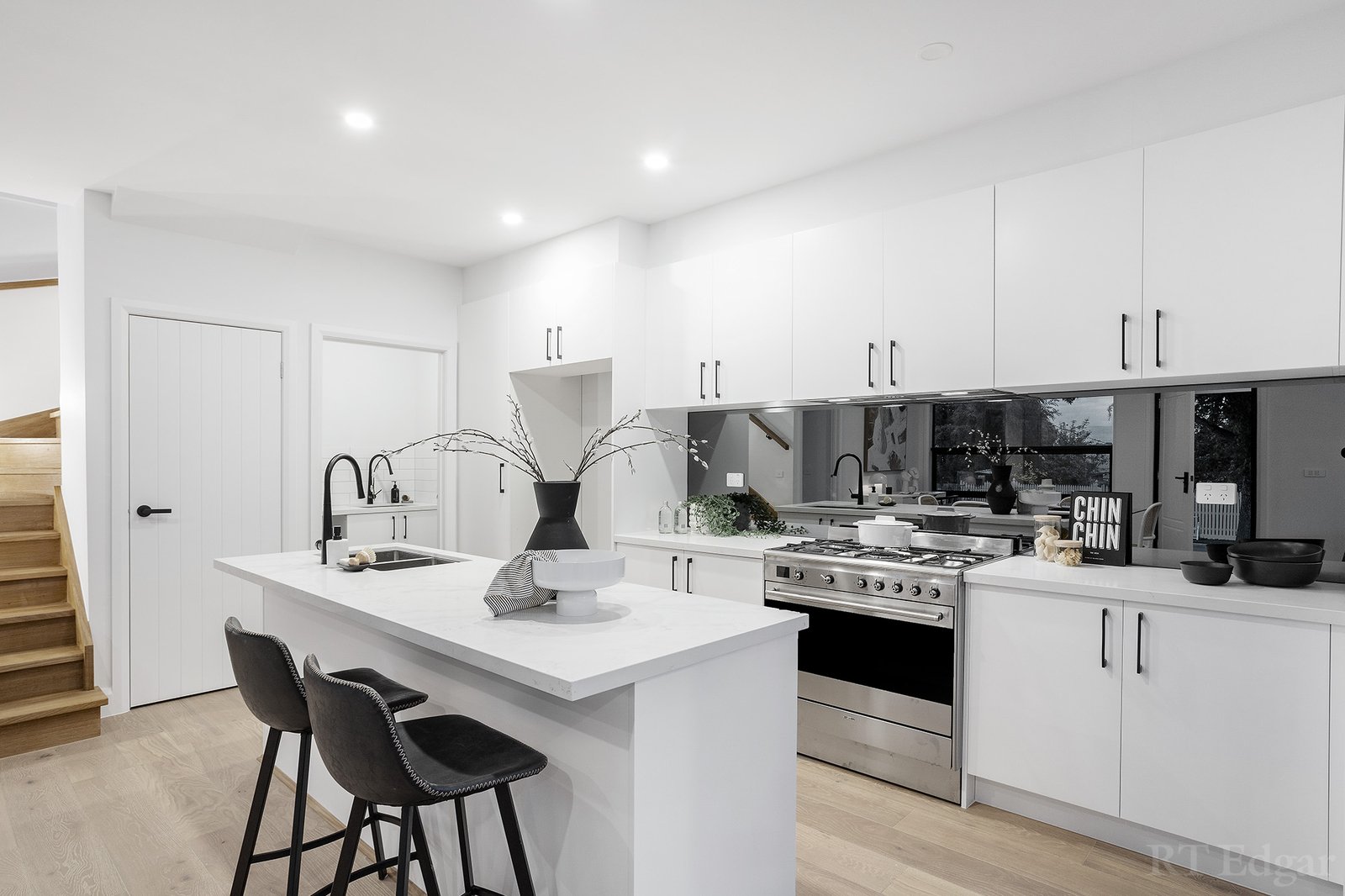 Real Estate and Property in 1/11 Emerald Street, Ringwood, VIC