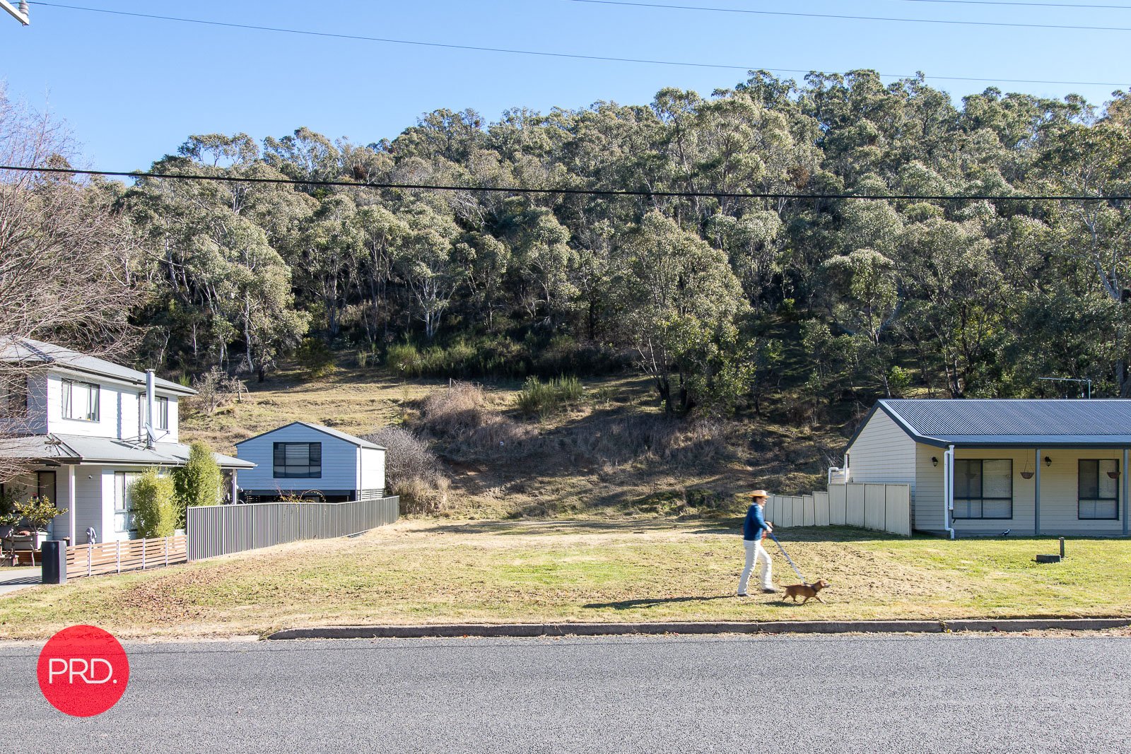 111 Foxlow St  CAPTAINS FLAT 1