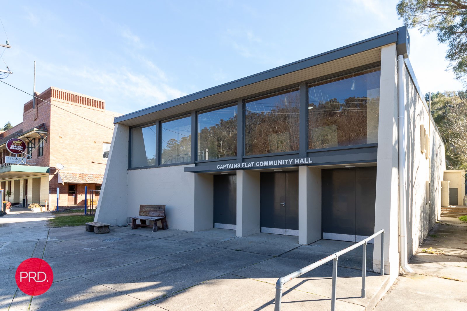 111 Foxlow St  CAPTAINS FLAT 17