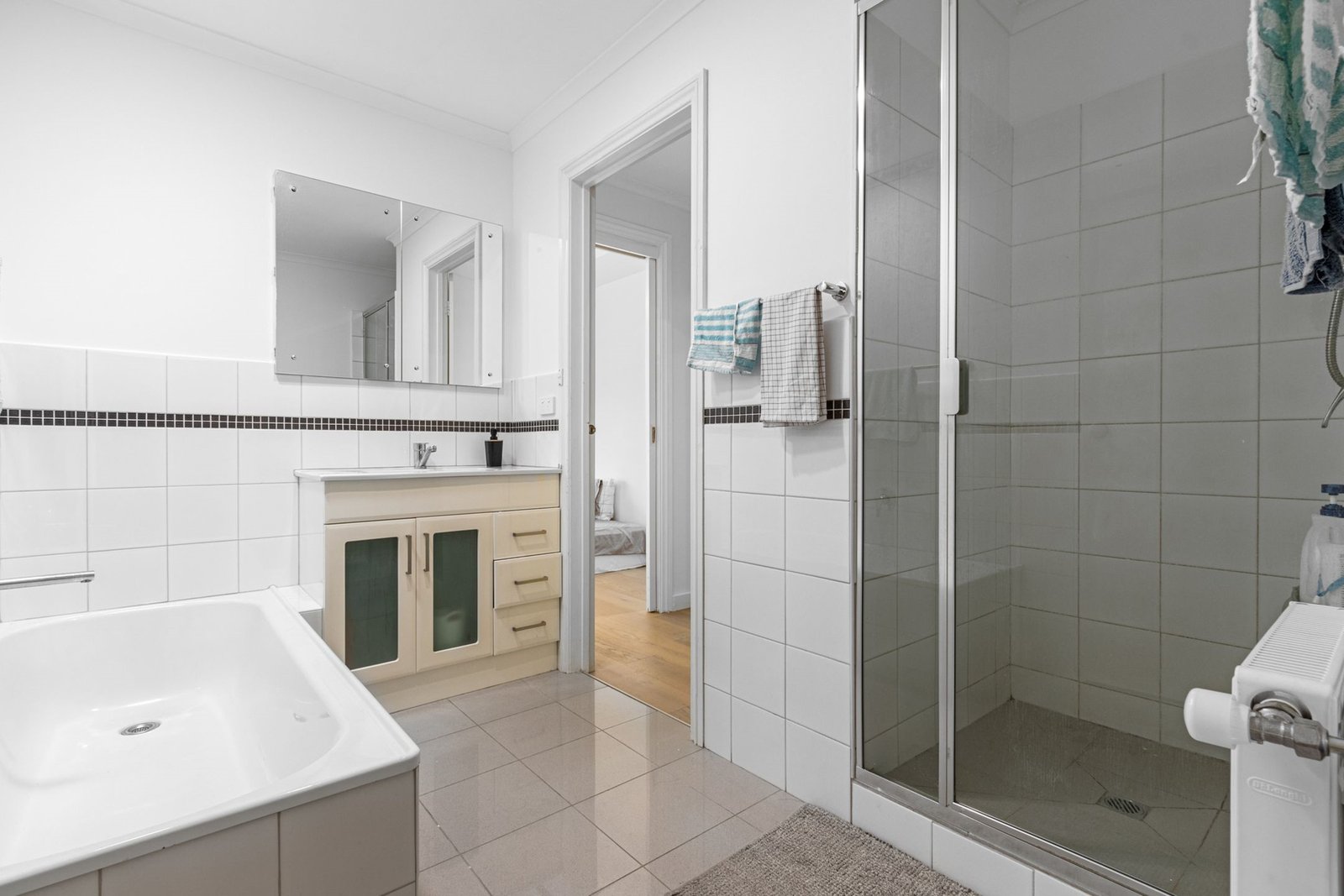 1/11 Freeman Street, Balwyn, Vic