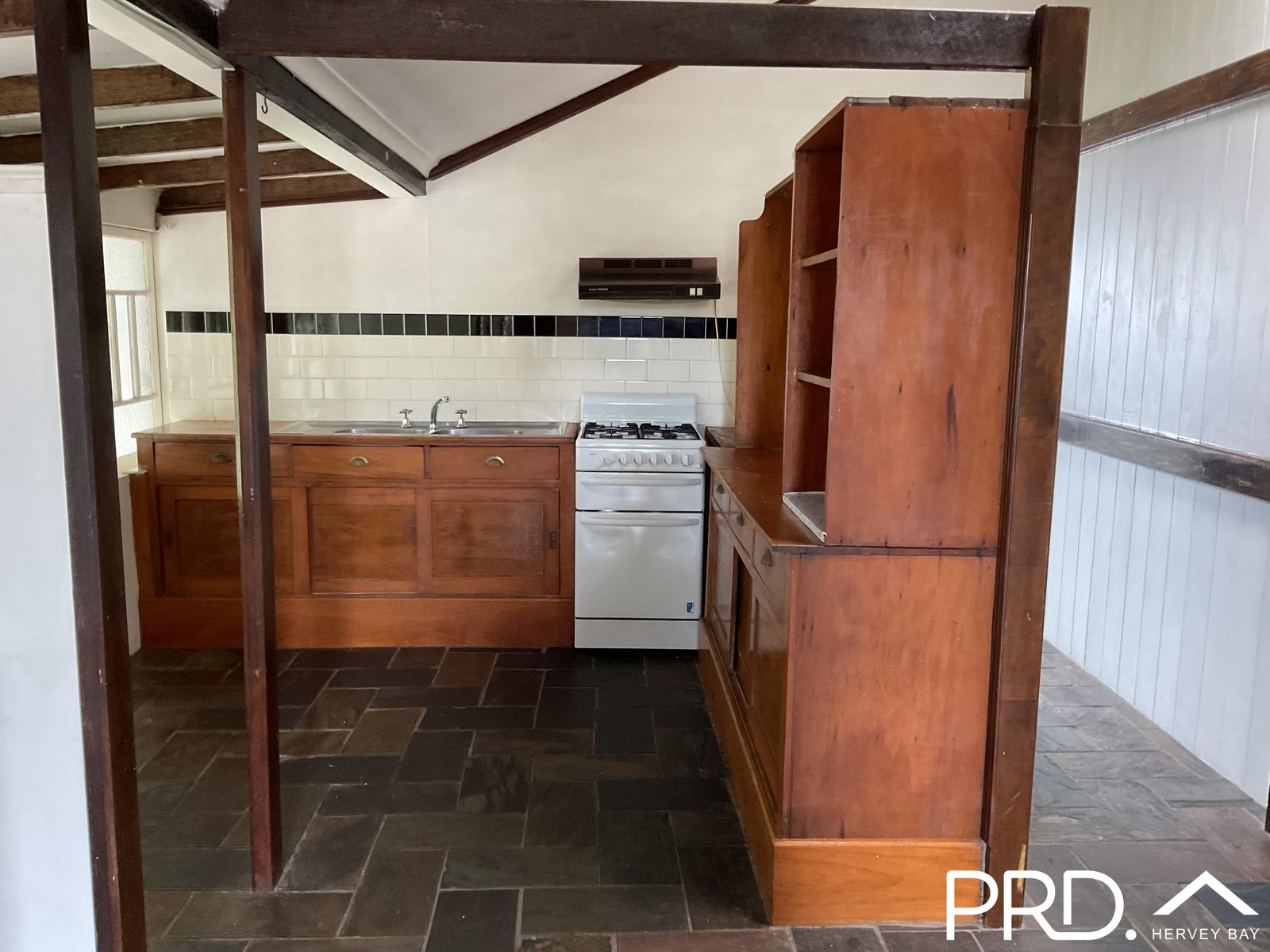 111 Freshwater Street TORQUAY 6