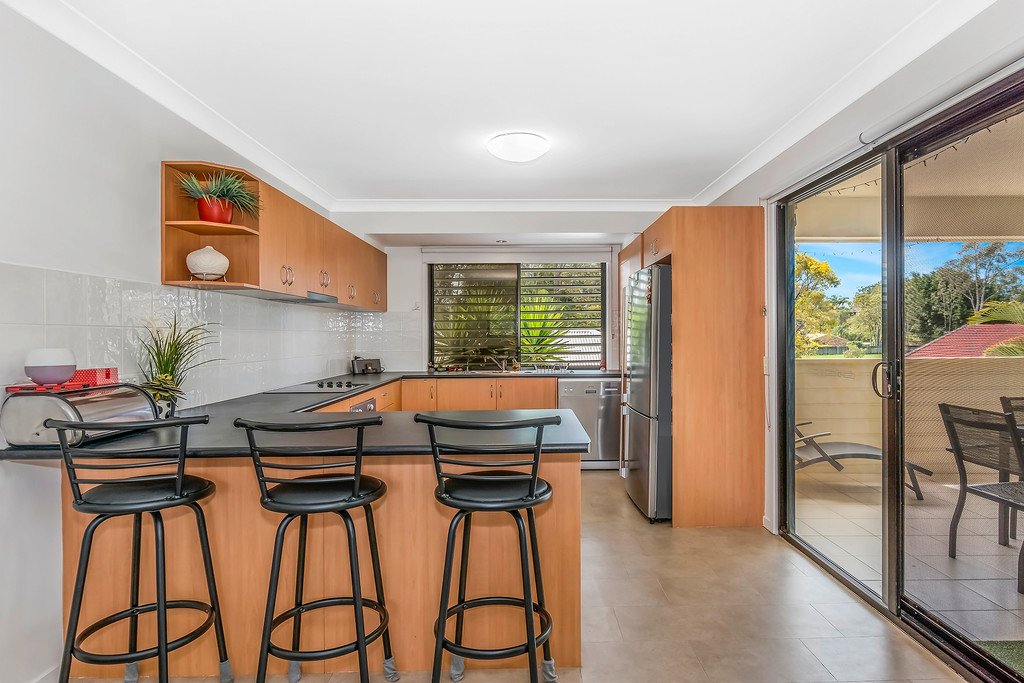 1/11 Glenmore Drive ASHMORE 1