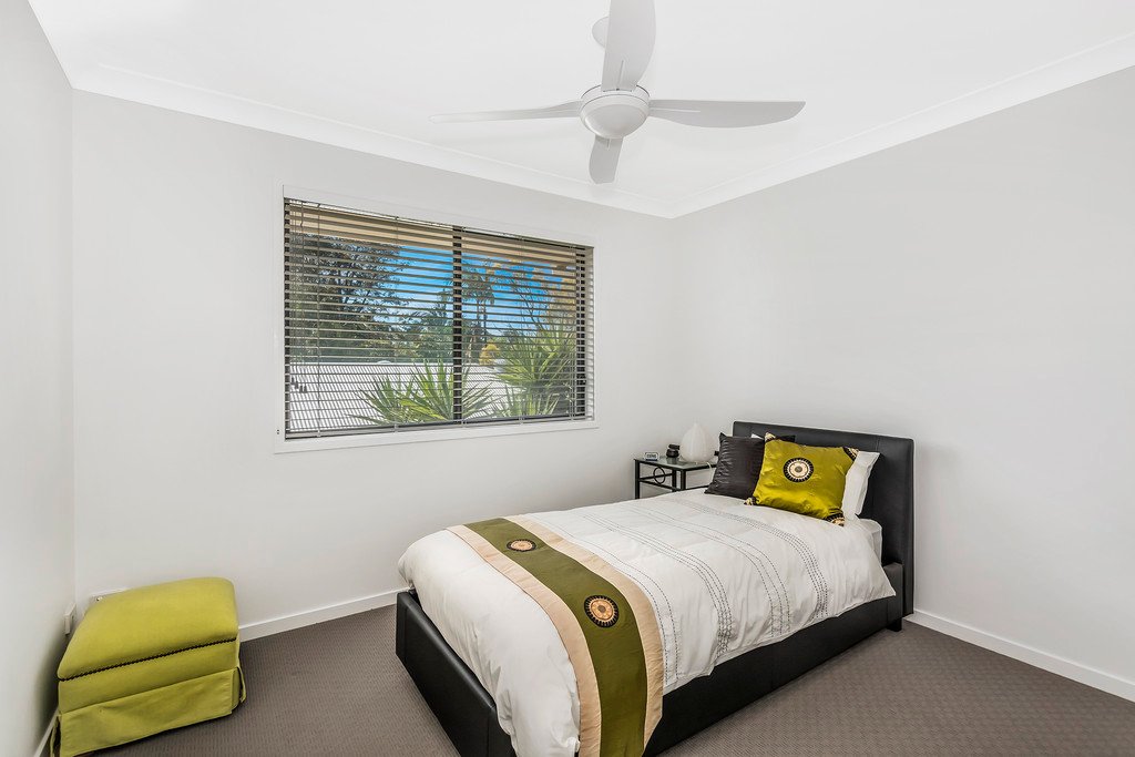 1/11 Glenmore Drive ASHMORE 10