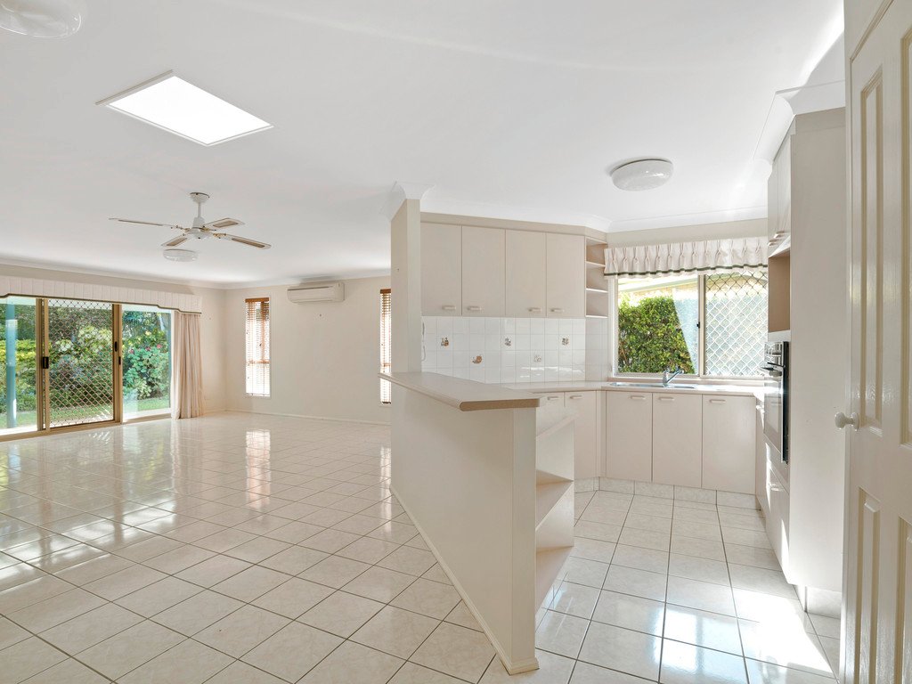11/1 Harbour Dr (Figtree Gate Anchorage Island)  TWEED HEADS 3