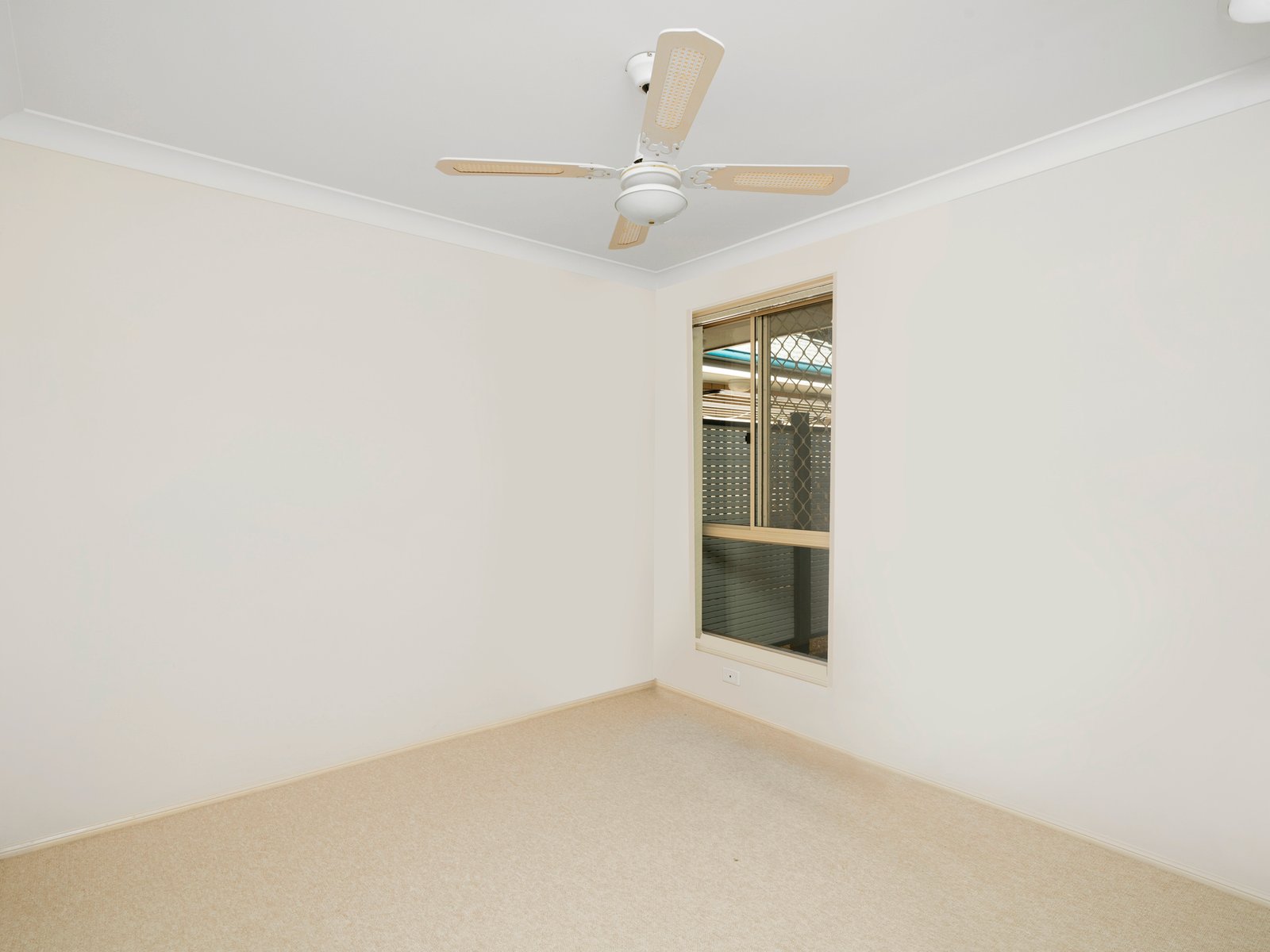 11/1 Harbour Dr (Figtree Gate Anchorage Island)  TWEED HEADS 8