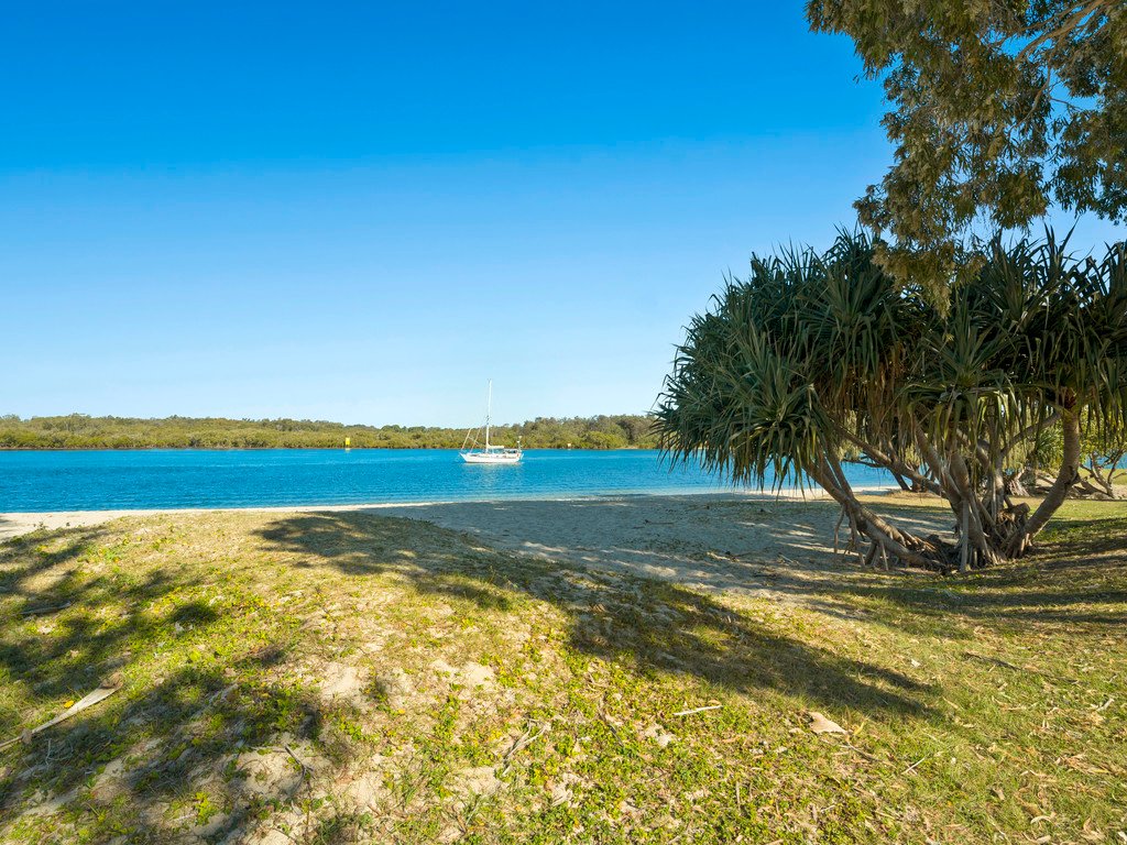 11/1 Harbour Dr (Figtree Gate Anchorage Island)  TWEED HEADS 11