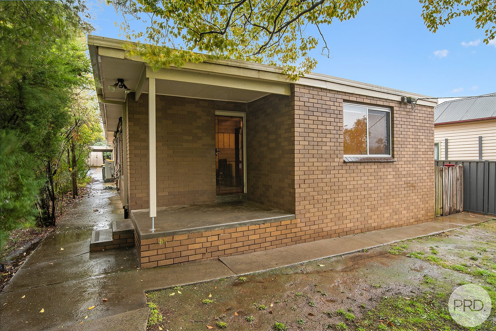 1/11 Hayes Street IRONBARK 2