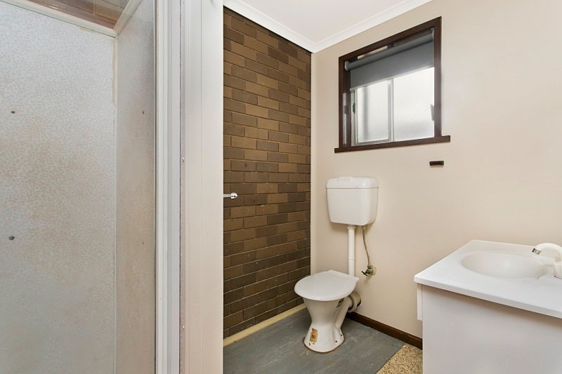 1/11 Hayes Street IRONBARK 6