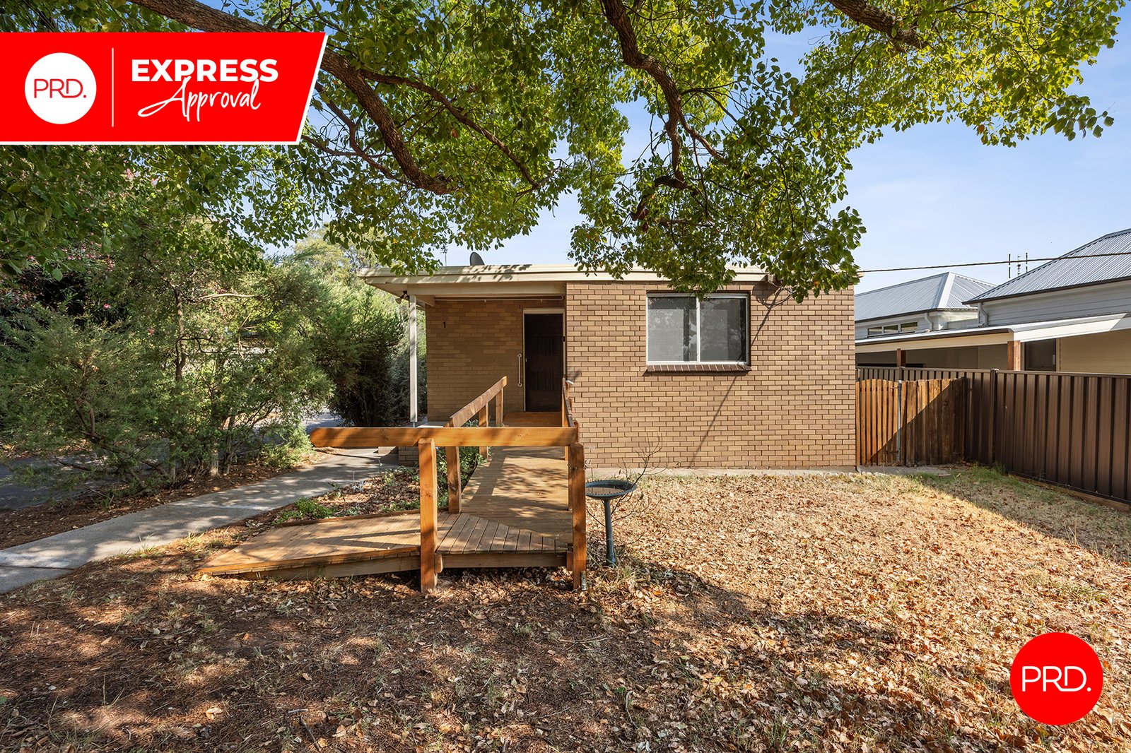 1/11 Hayes Street IRONBARK 2
