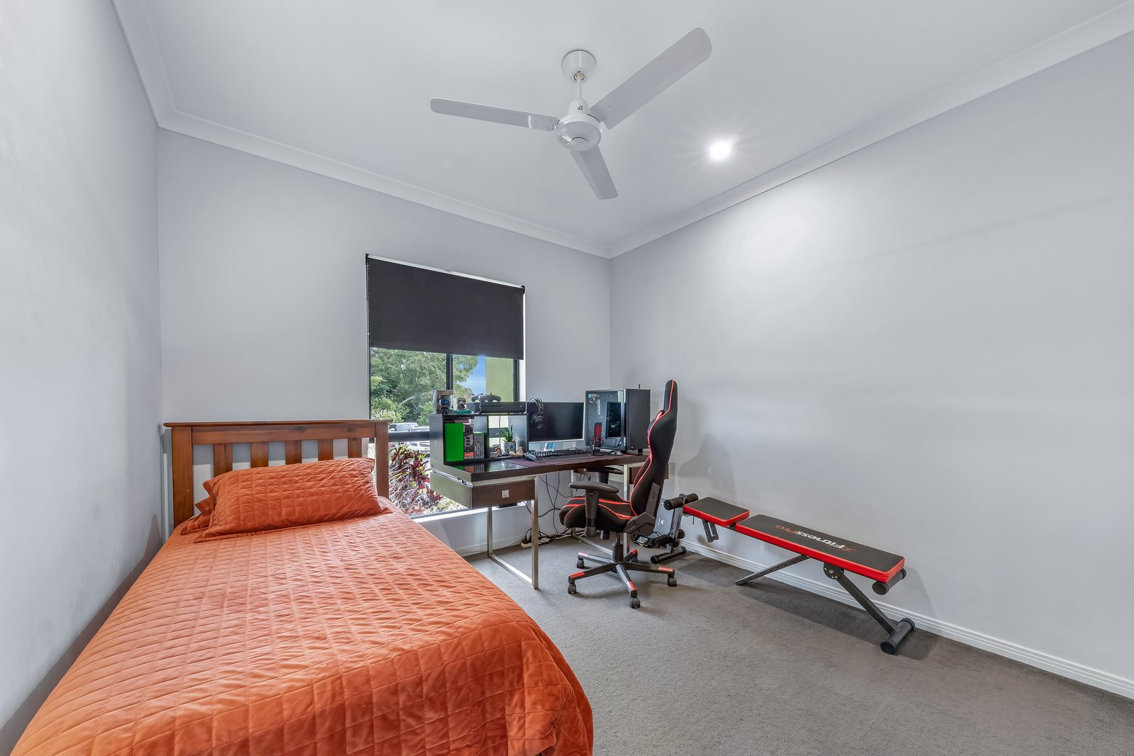 1/11 Jessamine Close CANNONVALE 15