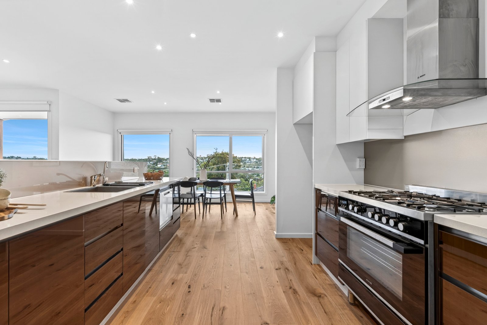 Gallery: 1/11 Jinjella Road