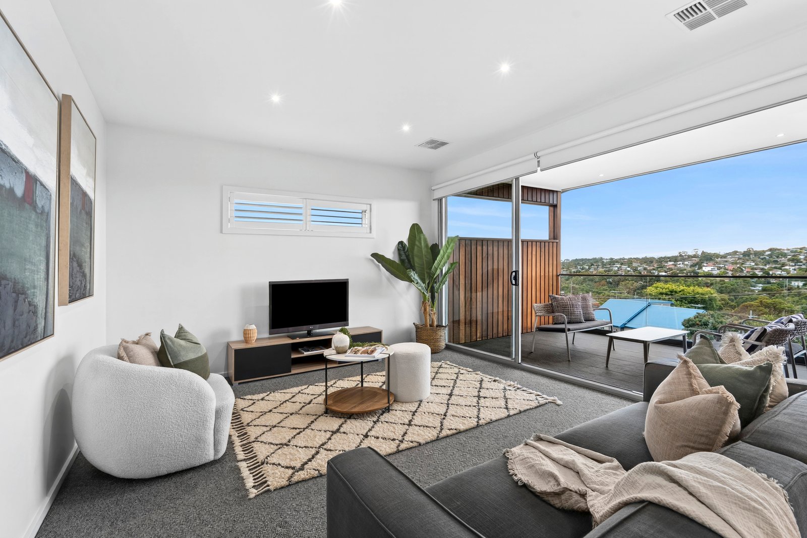 Gallery: 1/11 Jinjella Road