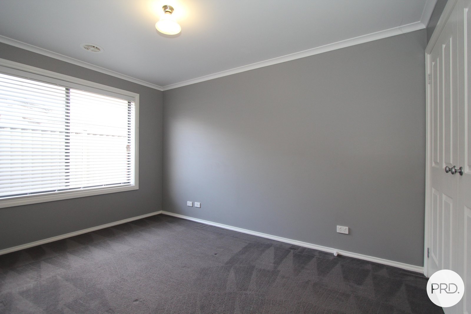 1/11 King George Way MITCHELL PARK 10