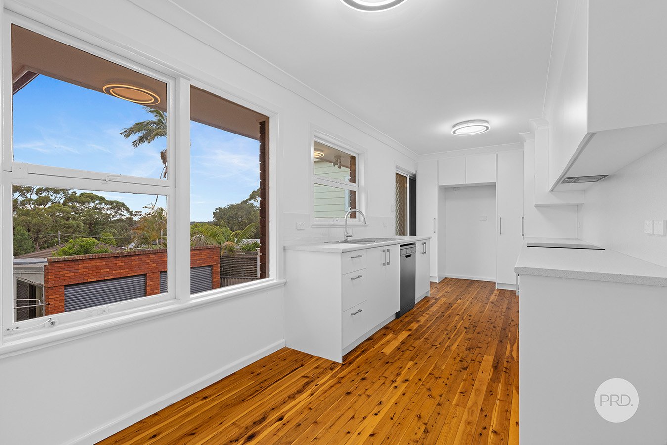 111 Lorraine Street PEAKHURST HEIGHTS 4