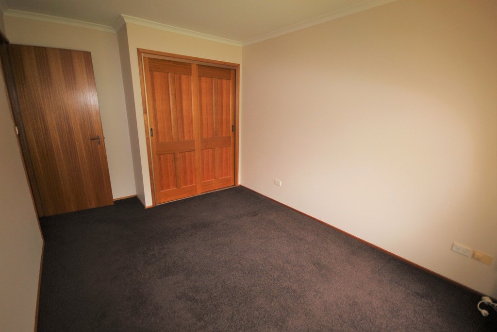 1/11 Madeline Court GLENORCHY 9