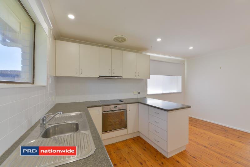111 Manilla Road TAMWORTH 4