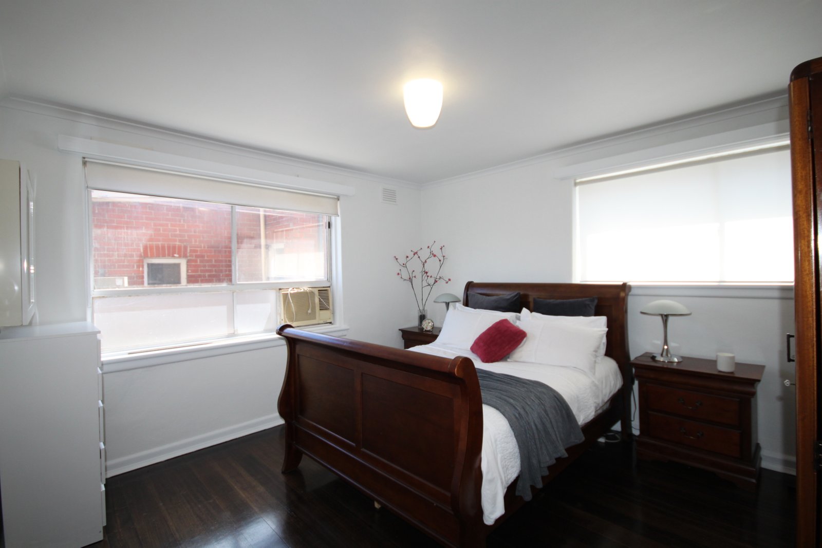 Gallery: 1/11 Marine Parade