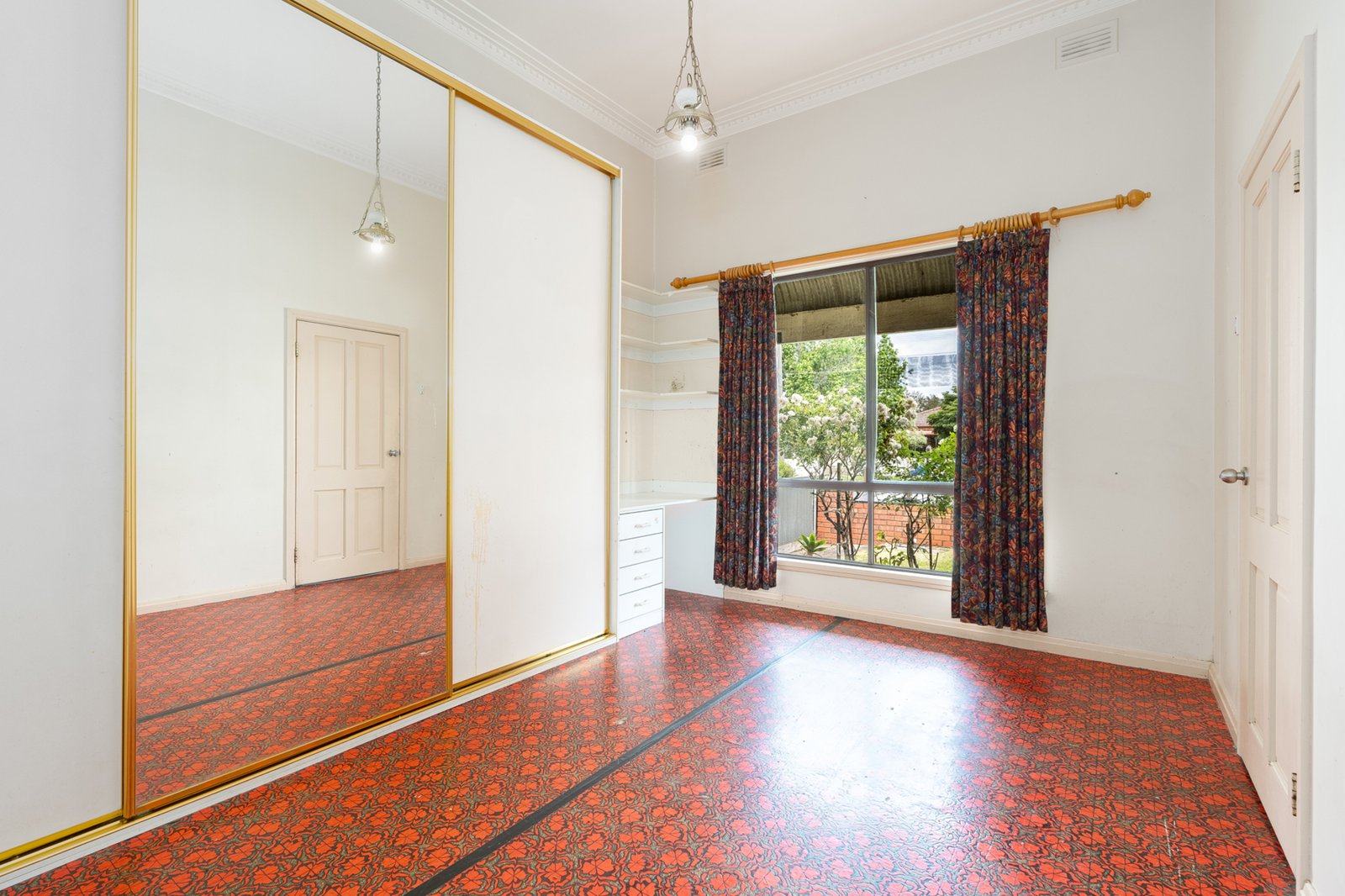 Gallery: 111 Mckillop Street
