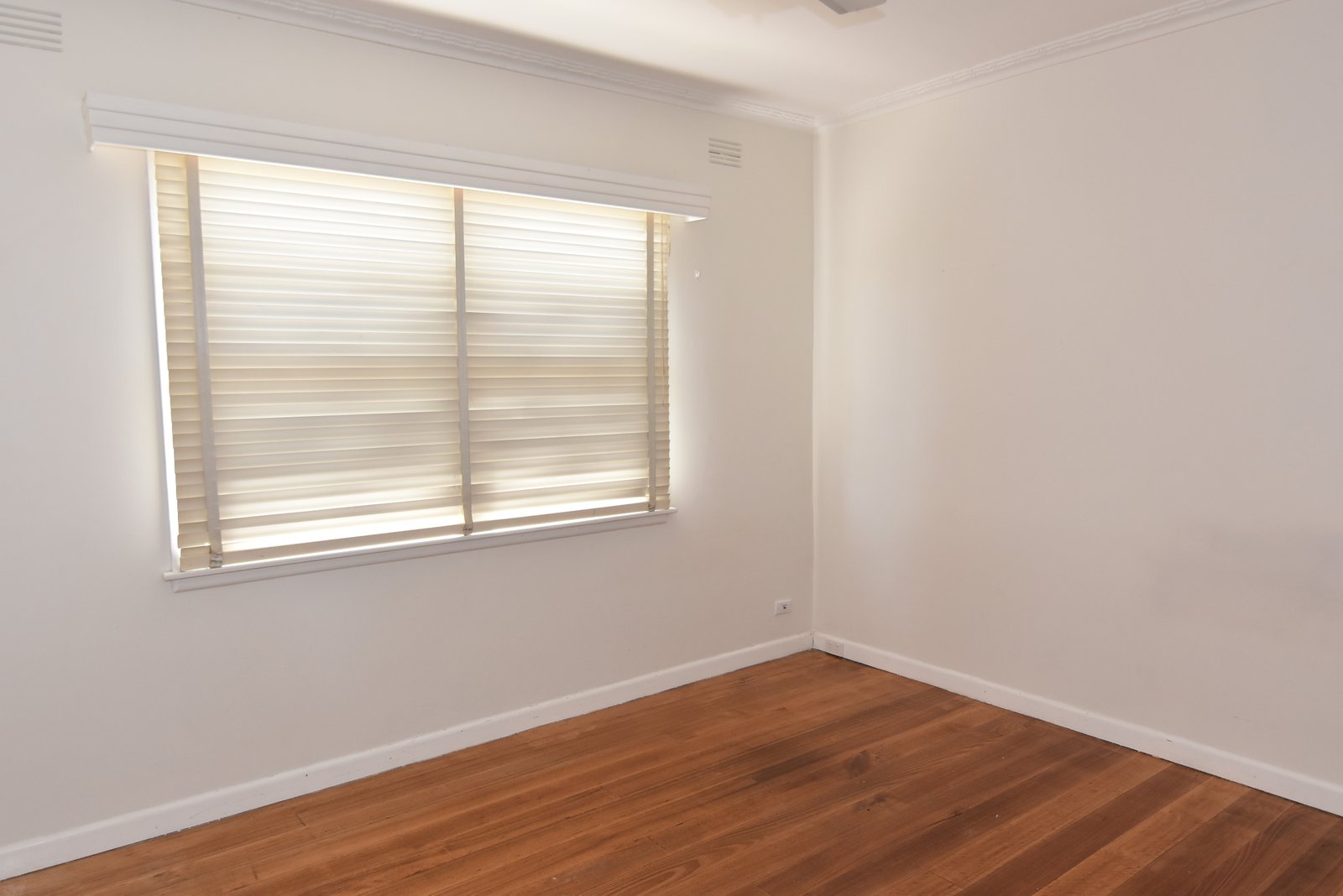 Gallery: 1/11 Mowat Street