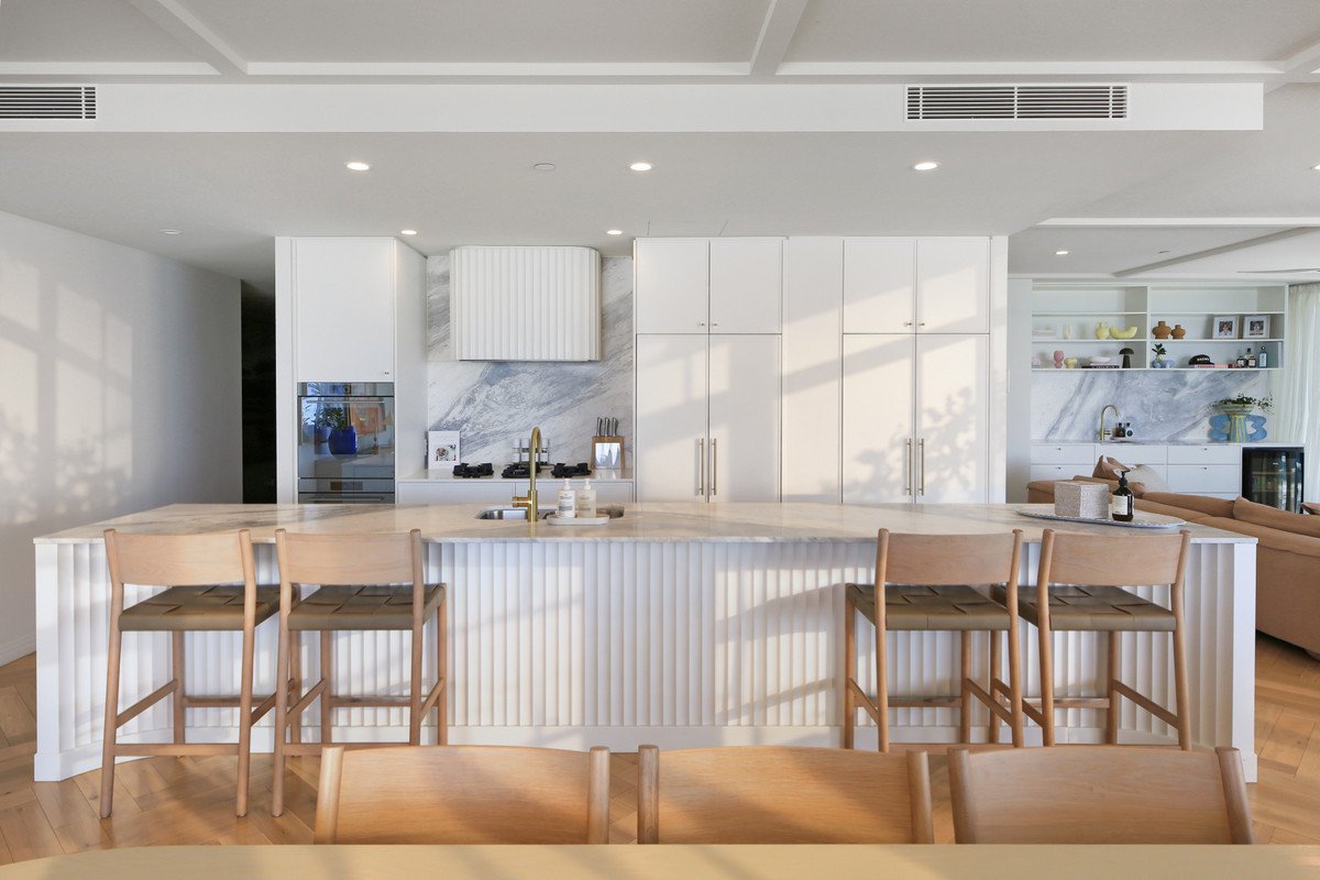 11/1 Nineteenth Avenue Palm Beach 6