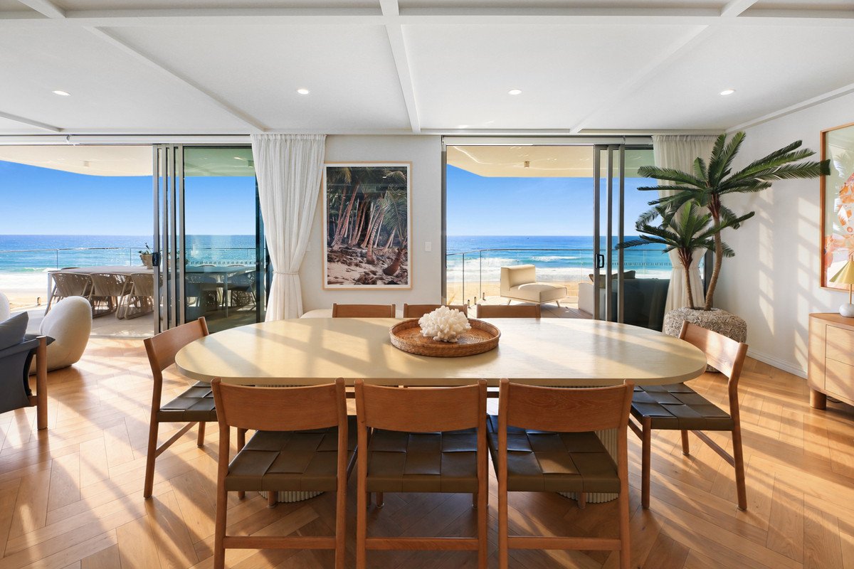 11/1 Nineteenth Avenue Palm Beach 11