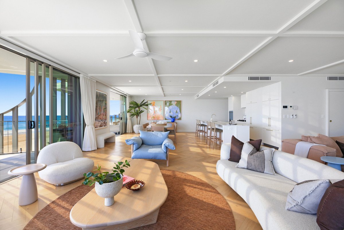 11/1 Nineteenth Avenue Palm Beach 16