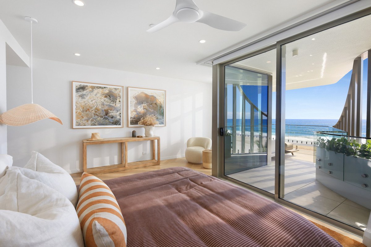 11/1 Nineteenth Avenue Palm Beach 29