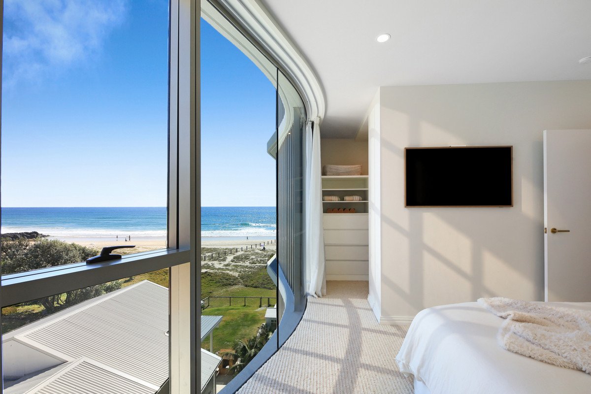 11/1 Nineteenth Avenue Palm Beach 34