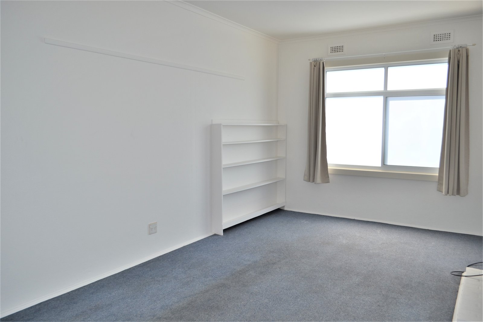 Gallery: 1/11 Nioka Street
