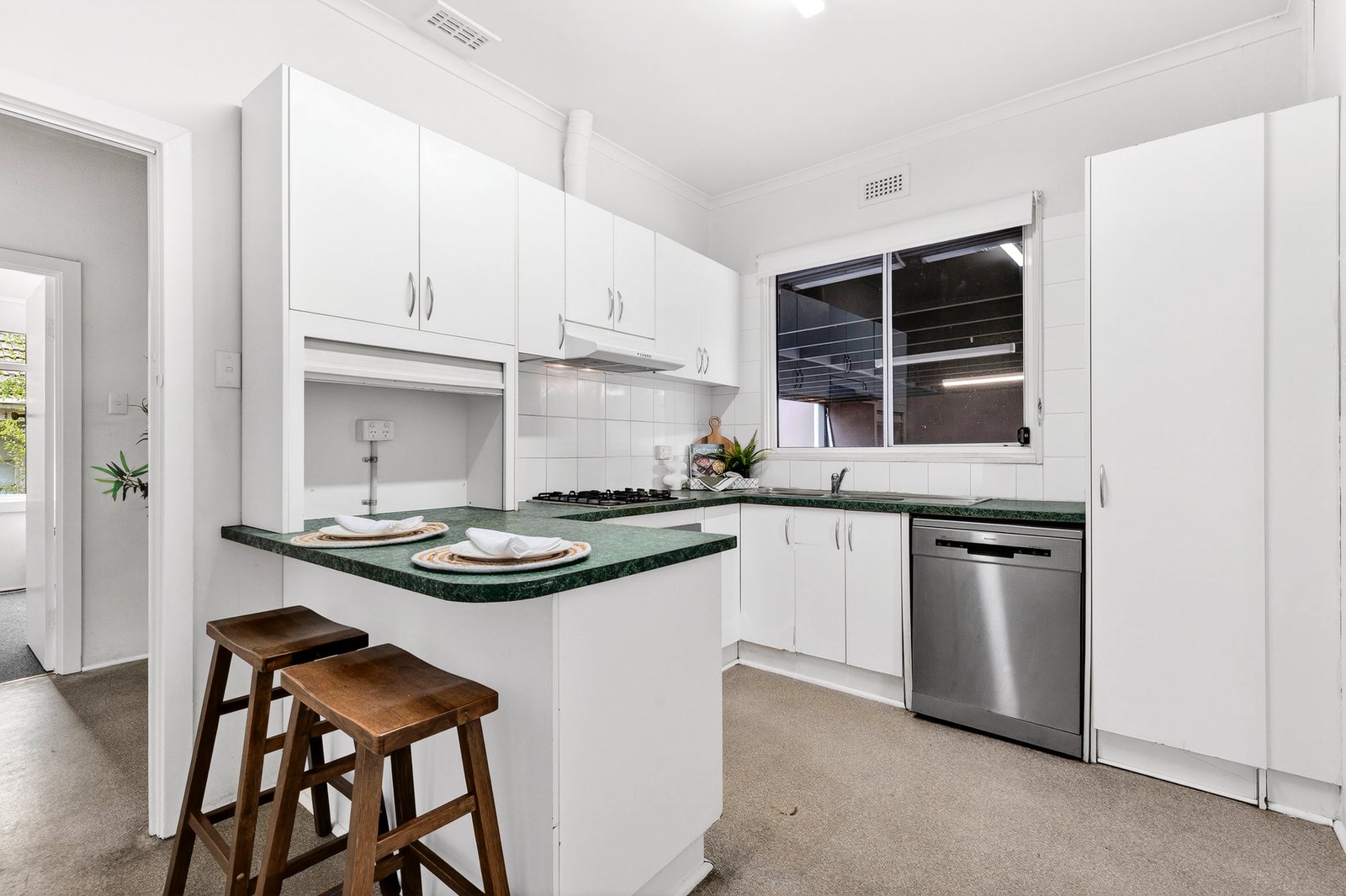 Gallery: 1/11 Nioka Street