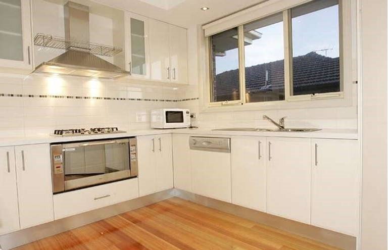 Gallery: 1/11 Oberon Avenue