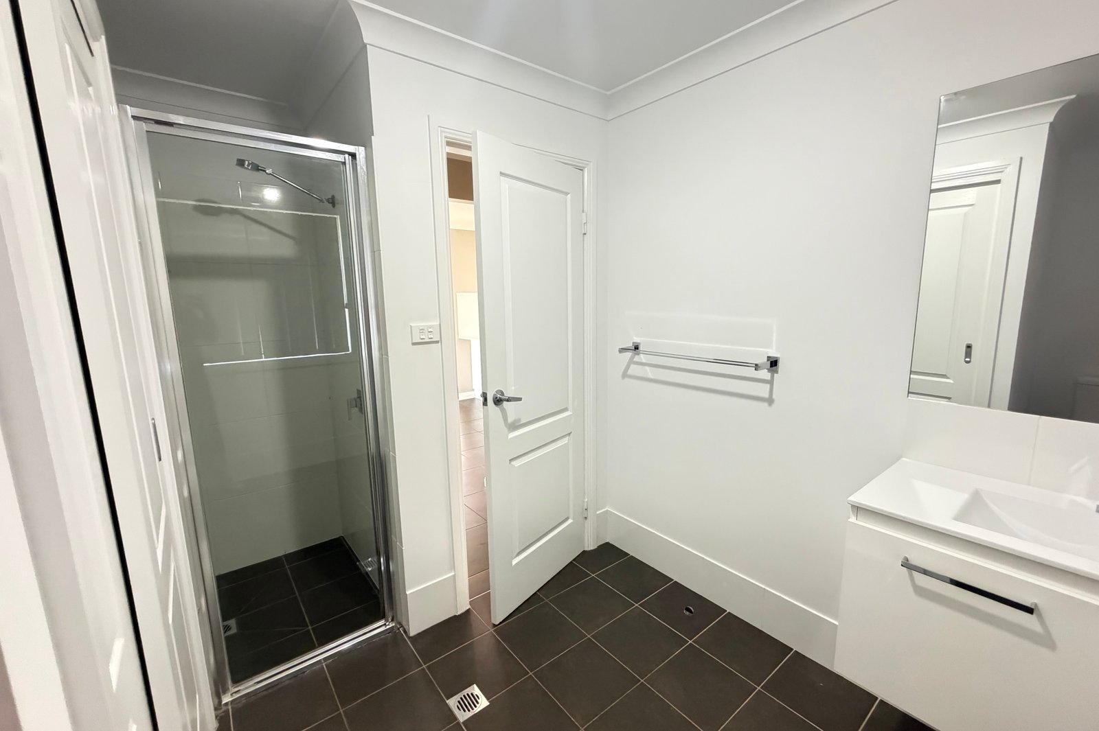 1/11 Orchid Drive KOOTINGAL 8