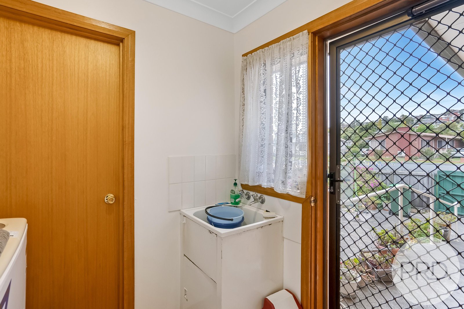 1/11 Oxford Crescent GLENORCHY 18