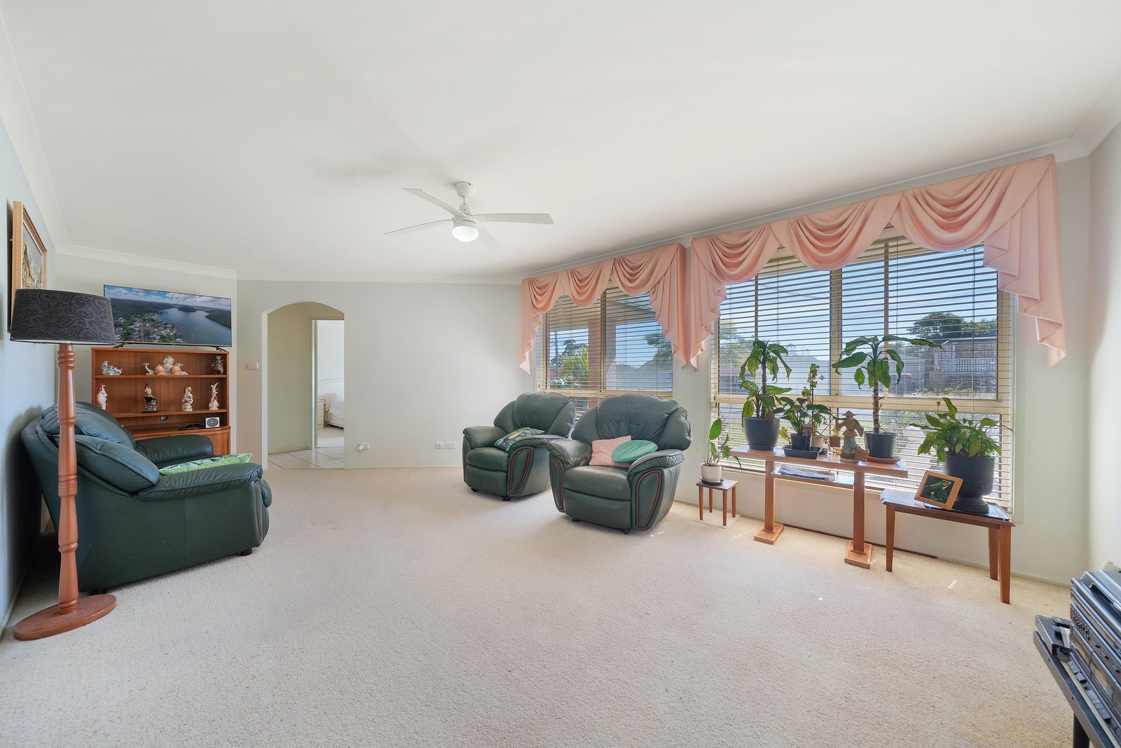 111 Panorama Drive BONNY HILLS 2
