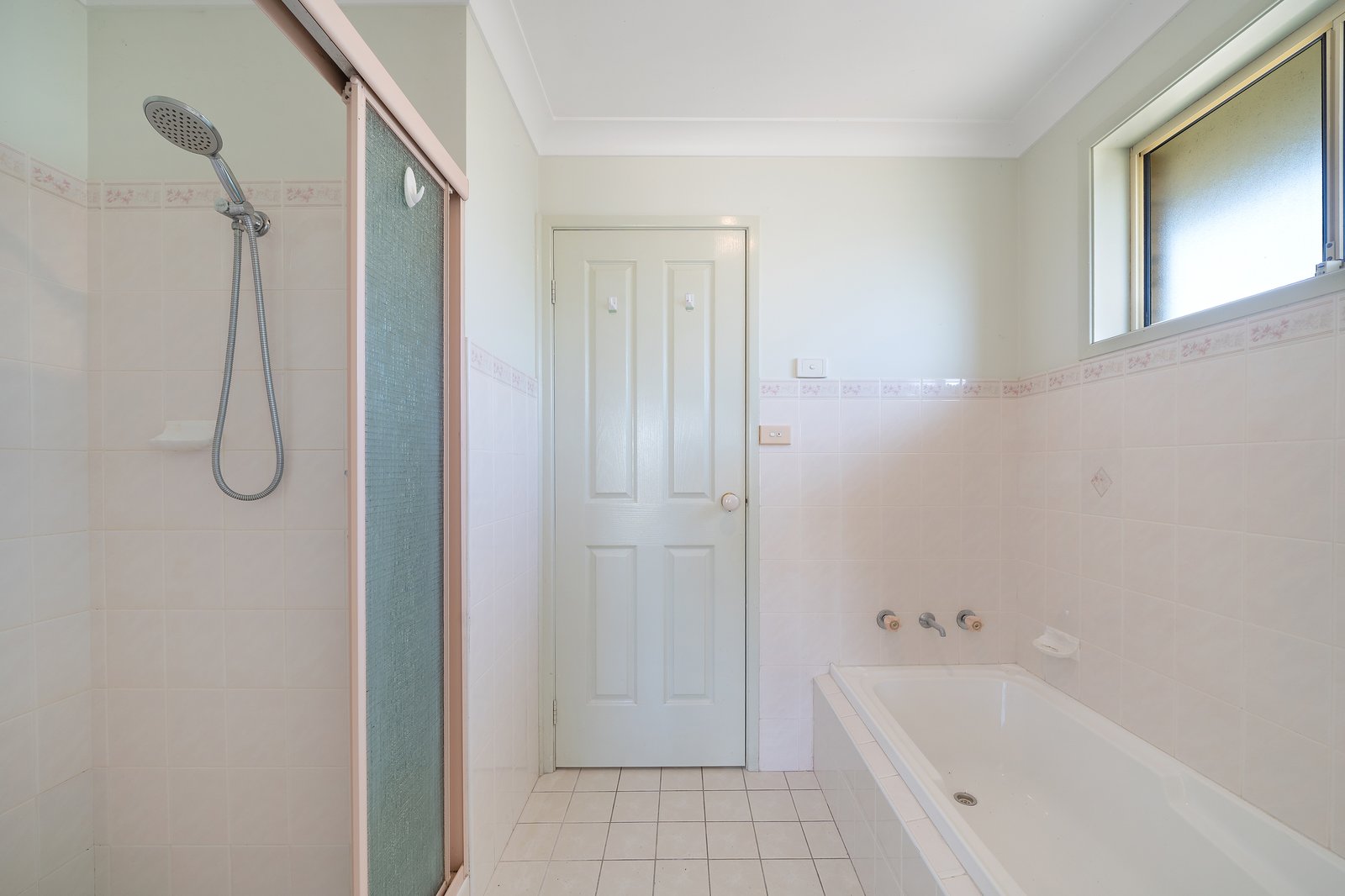 111 Panorama Drive BONNY HILLS 10